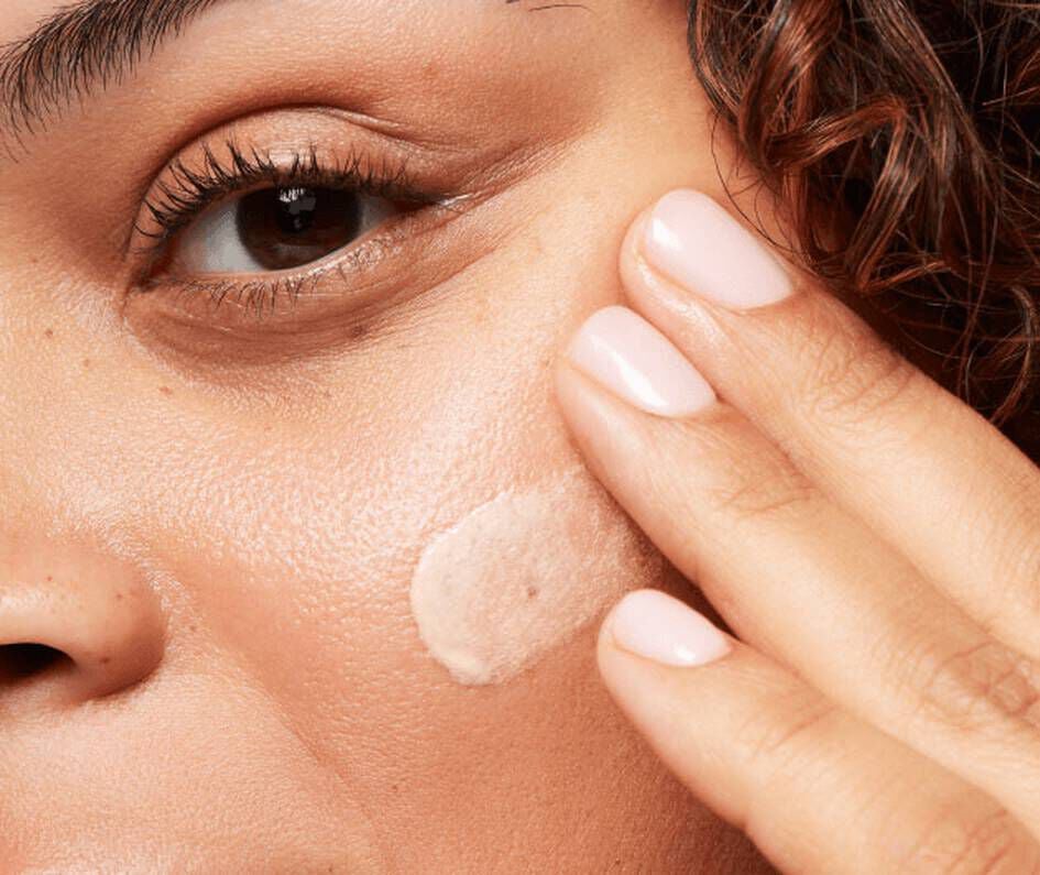 Daily Brightening UV Defense Moisturizing Sunscreen