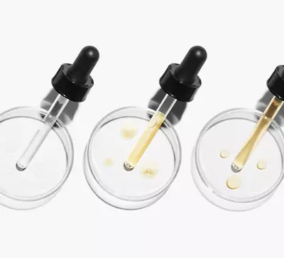 What Does it Mean if My Antioxidant Serum is Gold or Amber in Color?