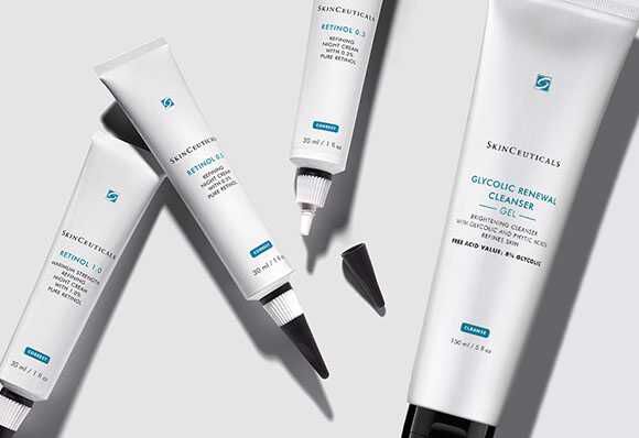 What Causes Fine Lines + Wrinkles Image