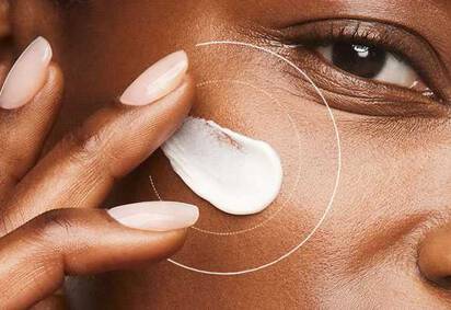 What Causes Fine Lines + Wrinkles Image