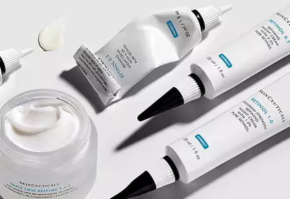 What Causes Fine Lines + Wrinkles Image